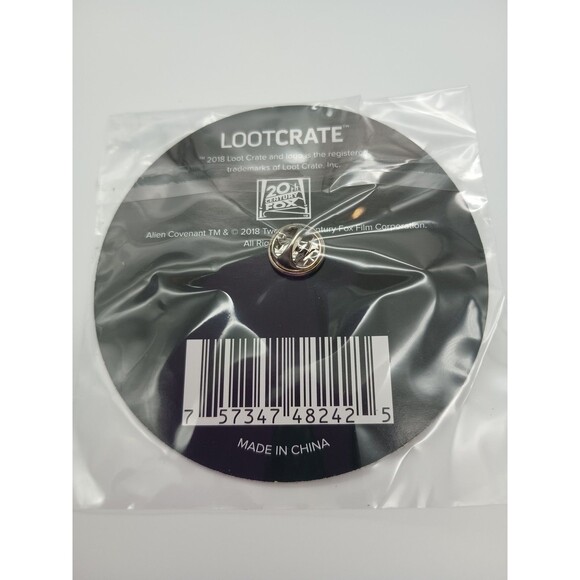 Alien Covenant Pin 2018 Xenomorph Face Hugger Loot Crate Exclusive LootPins NIP - Picture 2 of 3